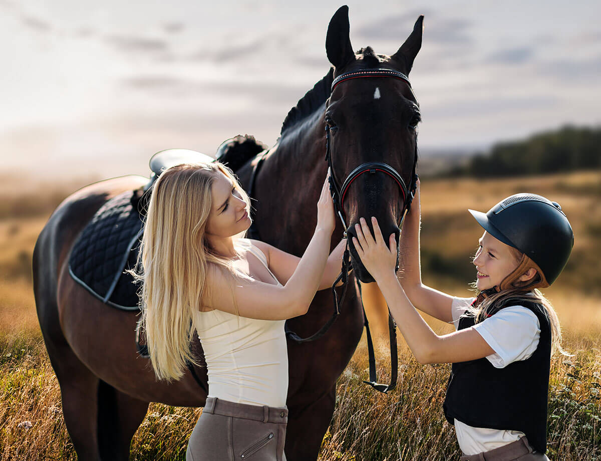 Das passende Equipment für alle Freizeit- und Turnierreiter